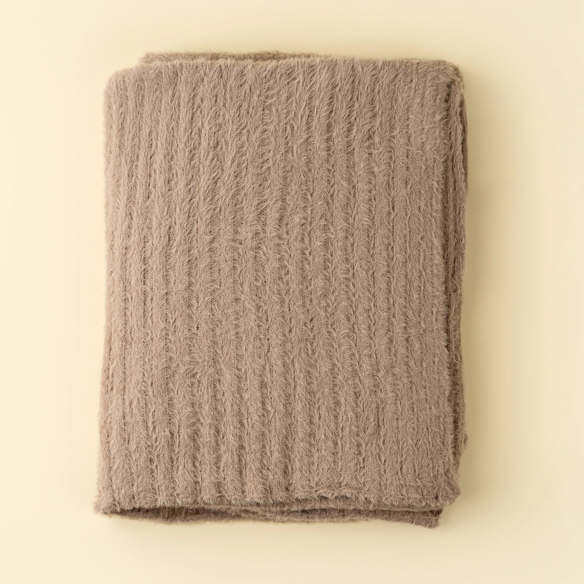 Snug Tuffet Throw