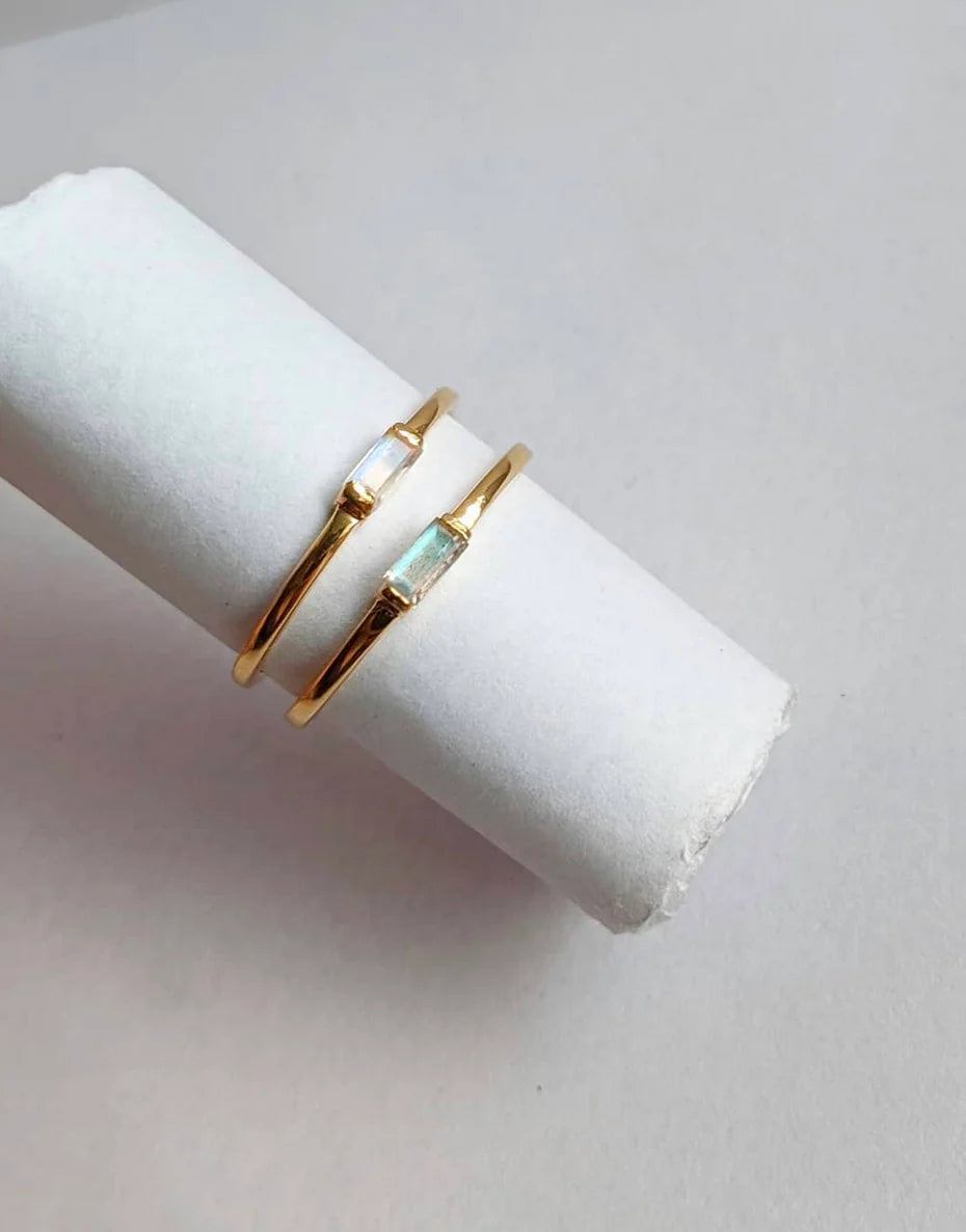 Labradorite Vesper Ring