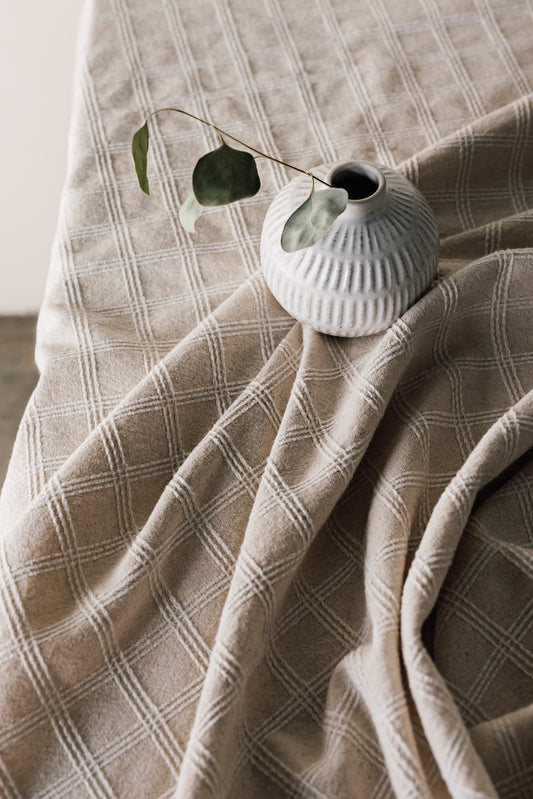Pearla Tablecloth