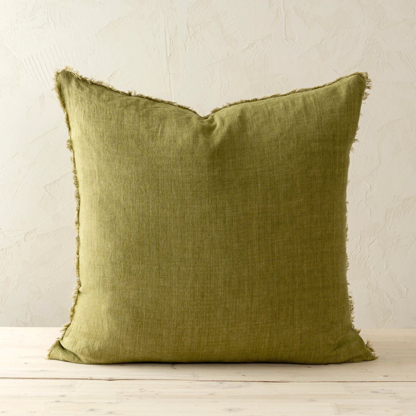 Lina Linen Pillow 24 x 24