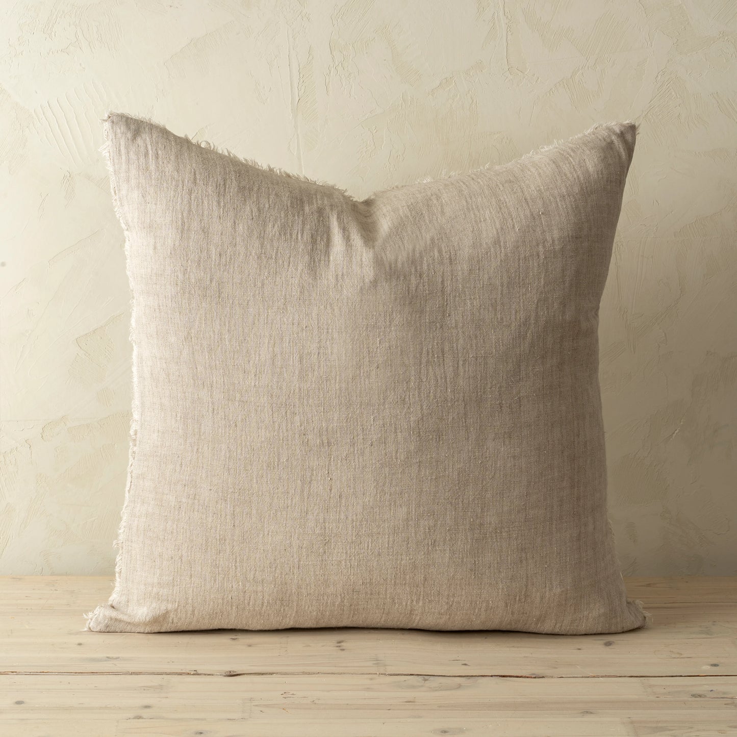Lina Linen Pillow 24 x 24