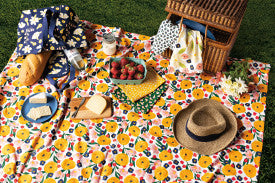 Full Bloom Table Linen